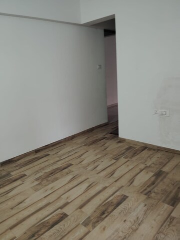 Room in 3 BHK Apartment at Suyog Padmavati Hills, Bavdhan – for Rent
