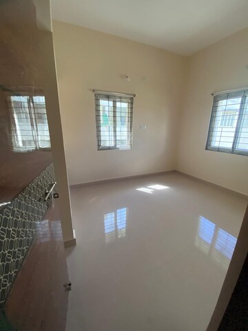 Room in 3 BHK Apartment at Mehdipatnam – for Rent