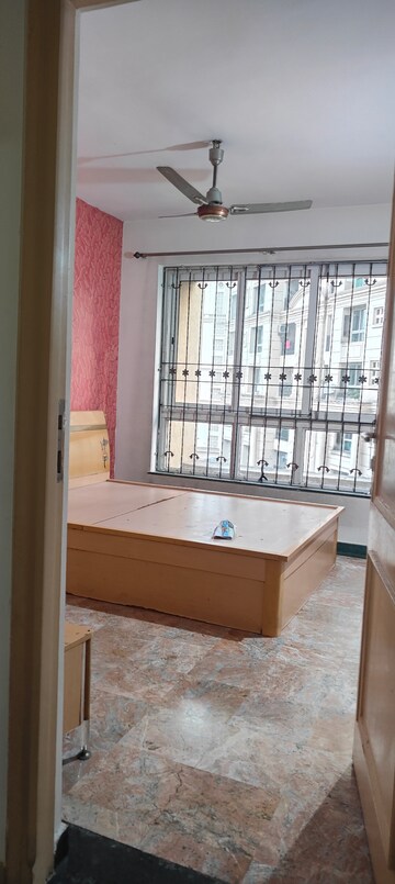 Kitchen in 2 BHK Apartment at Hiranandani Meadows, Manpada – for Rent