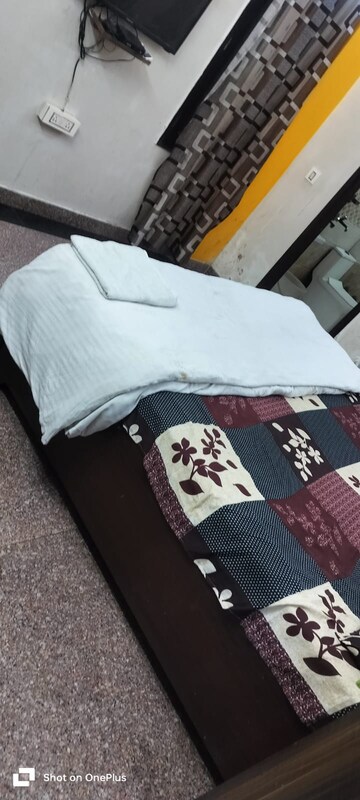 Room in  Pg at Sector 41 – for Rent