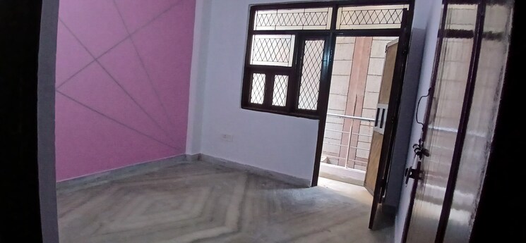 Room, jogabai extension 2 Bedroom 450 Sq.Ft. Apartment In Jogabai Extension Delhi 7919360