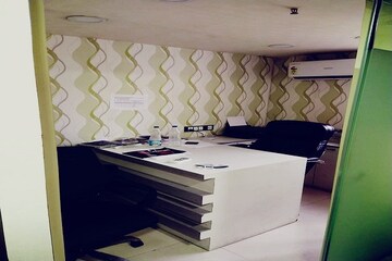 Team Area in  Office Space at Siddha Weston, Bow Bazaar – for Rent