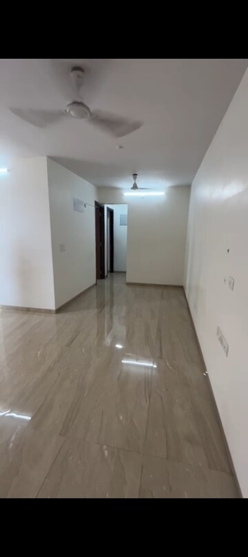 Living Room in 2 BHK Apartment at Sindhi Society, Chembur – for Rent