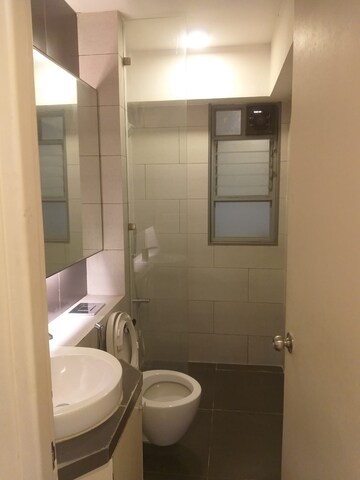 Bathroom in 3 BHK Apartment at Imperial Heights Goregaon West, Goregaon West – for Rent