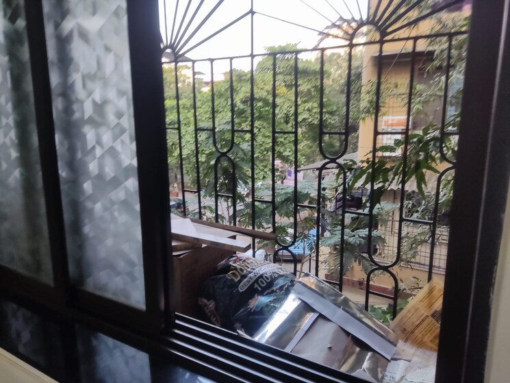 Balcony, naupada 2 Bedroom 670 Sq.Ft. Apartment In Naupada Thane 7919697