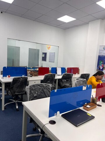  Office Space For Rent in Sector 64
