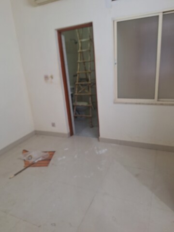 Furnished Amenities in 3 BHK Apartment at Vasant Kunj – for Rent