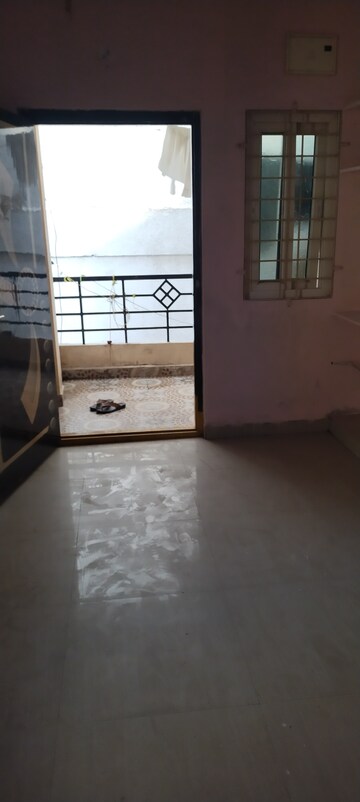 Room in 1 BHK Independent House at Madhapur – for Rent