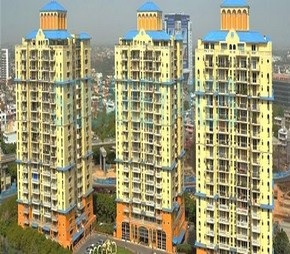 4 BHK + Servant Room Apartment For Sale in DLF Belvedere Towers