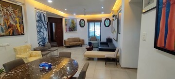 Living Room in 1 BHK Apartment at Tardeo – for Sale