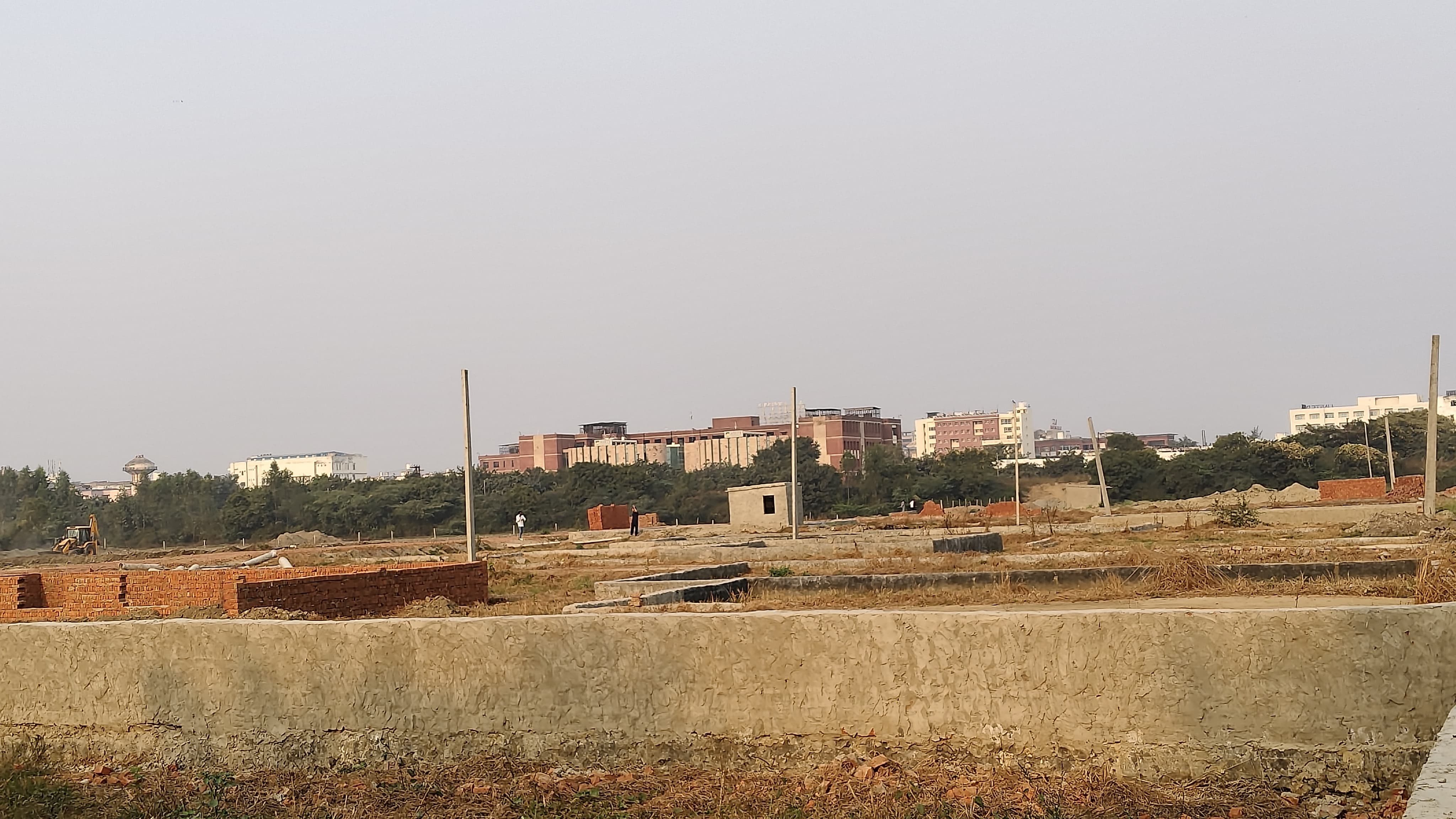 Plot For Sale in Plots Near Noida Expressw