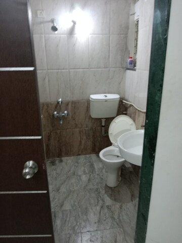Bathroom in 4 BHK Apartment at Mantra Sky Homes, Magarpatta City – for Sale