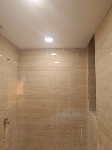 Bathroom in 3 BHK Apartment at Ambience Creacions, Sector 22 – for Rent