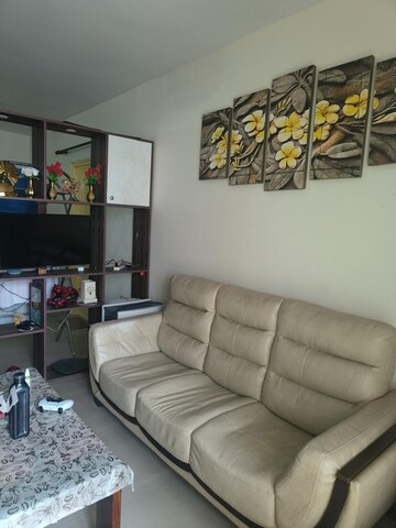 Bedroom in 3 BHK Apartment at Ambience Creacions, Sector 22 – for Rent