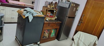 Room in 2 BHK Apartment at Dilshad Garden – for Rent