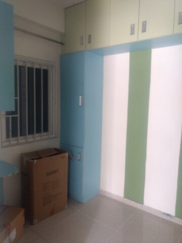 Room in 2 BHK Apartment at Ajnara Daffodil, Sector 137 – for Rent