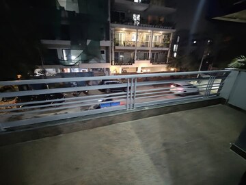 Building Lobby in 2 BHK Builder Floor at Sector 40 – for Rent