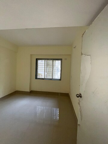 Room in 1 BHK Apartment at Lodha Golden Dream, Dombivli East – for Rent