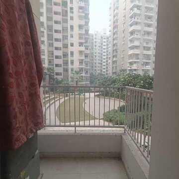 3 BHK Apartment – Exterior View View at Ajnara Daffodil, Sector 137 - for Rent
