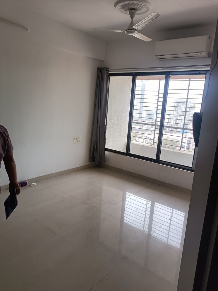 Room, garden-court-building 3 Bedroom 1085 Sq.Ft. Apartment In Dadar East Mumbai 7920474