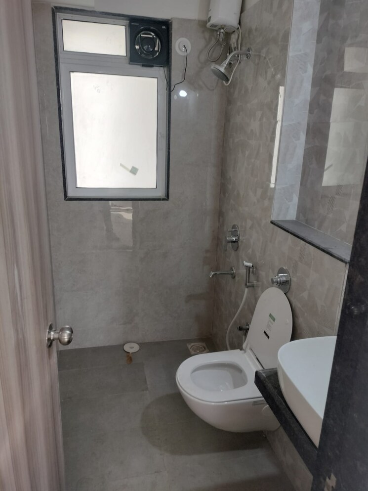 Attached Bathroom, lodha-casa-viva 1 Bedroom 454 Sq.Ft. Apartment In Majiwada Thane 7920477
