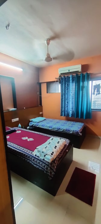 2 BHK Apartment For Rent in Dheeraj Uphar CHS. LTD. Malad East Mumbai  7920488