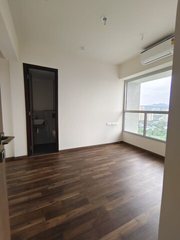 2 BHK Apartment For Sale in Piramal Vaikunth, Balkum Pada