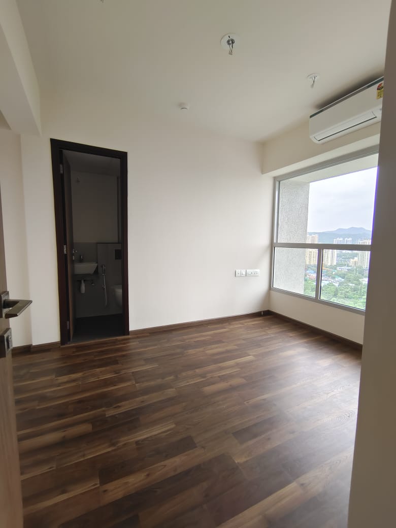 2 BHK + Pooja Room Apartment For Sale in Piramal Vaikunth