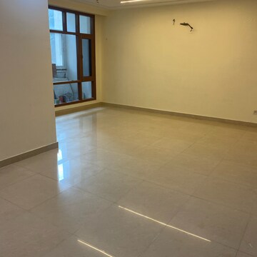 Room in 4 BHK Apartment at Hanumant Bollywood Heights, Peer Mucchalla – for Rent