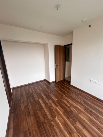 Master Bedroom in 2 BHK Apartment at Piramal Vaikunth, Balkum Pada – for Sale