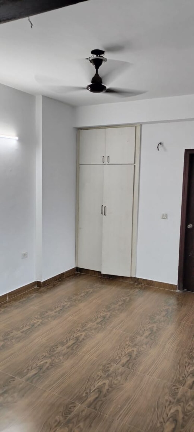 Master Bedroom, amrapali-golf-homes 2.5 Bedroom 1115 Sq.Ft. Apartment In Sector 4, Greater Noida Greater Noida 7920540