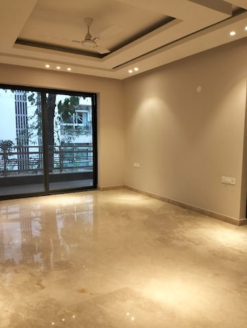 Room in 3 BHK Builder Floor at Ansal Sushant Lok I, Sector 43 – for Sale