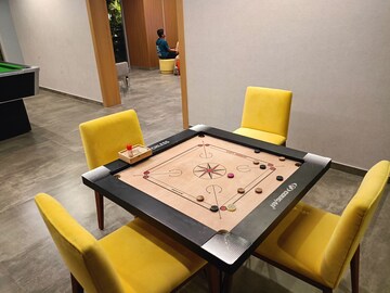 Furnished Amenities in 2 BHK Apartment at Piramal Vaikunth, Balkum Pada – for Sale