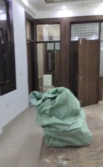 Bedroom in 3 BHK Builder Floor at Anand Vihar – for Sale