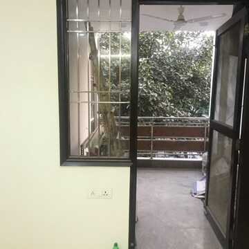 Room in 2 BHK Builder Floor at Lajpat Nagar I – for Sale