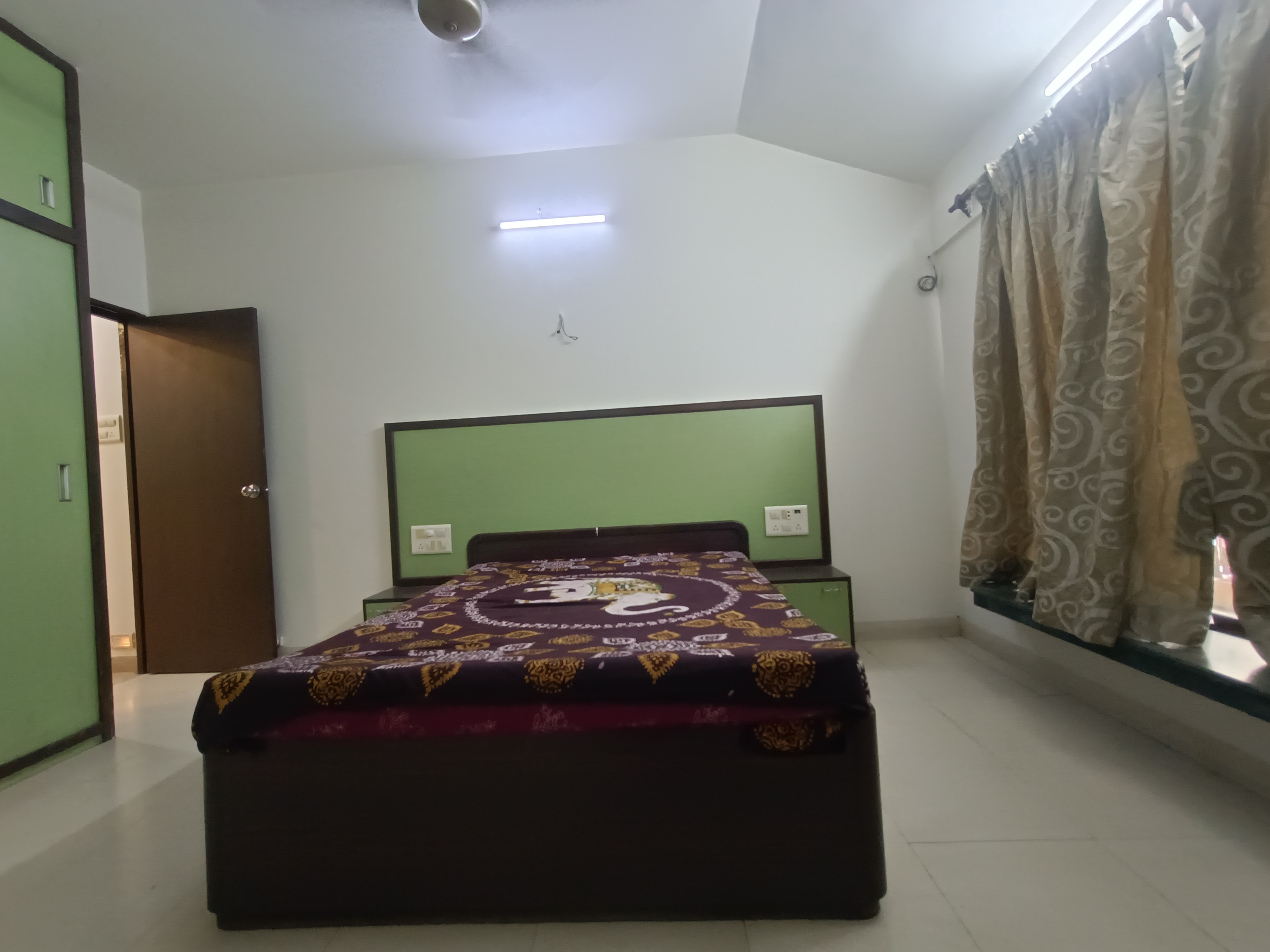 5 BHK + Pooja Room,Servant Room,Study Room,Extra Room Independent House For Sale in  Army Welfare CHS