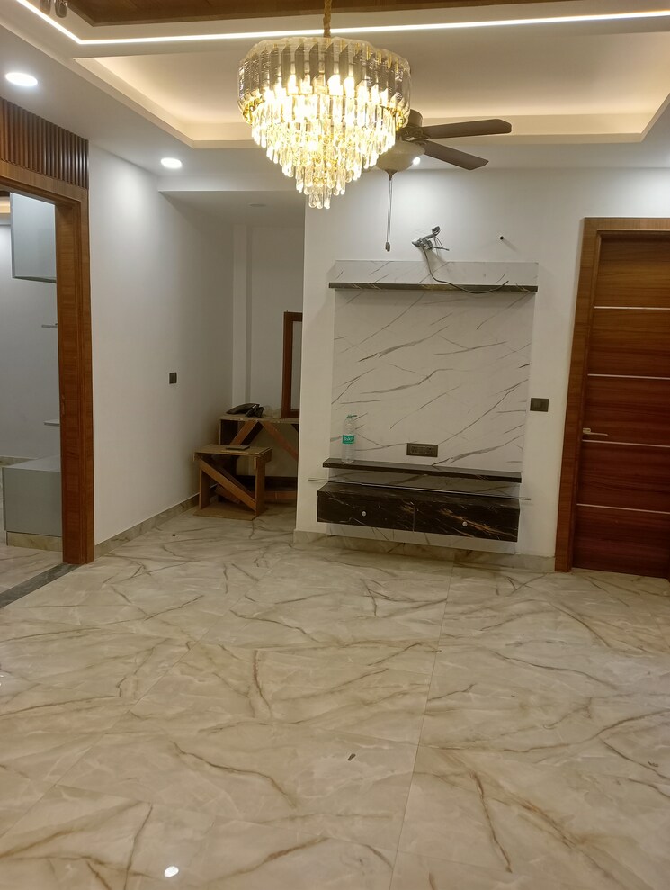 Room, rwa-gyan-khand-3 3 Bedroom 1000 Sq.Ft. Builder Floor In Indrapuram Ghaziabad 7920711