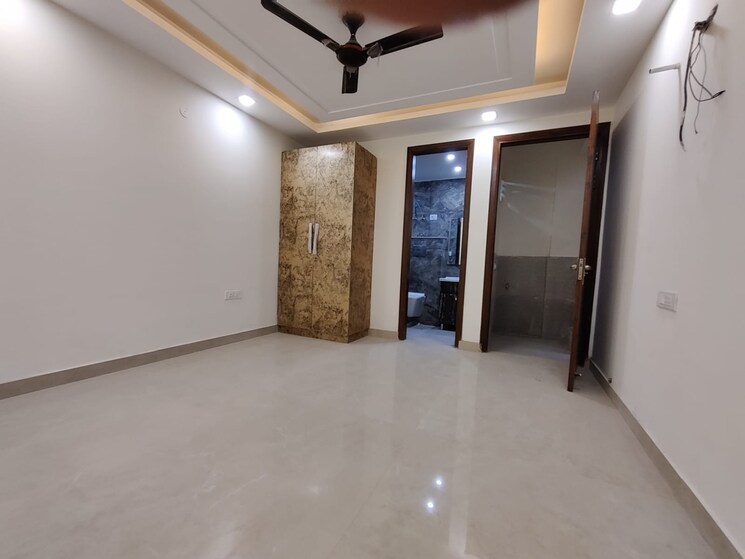 Room, palm-residency-chhatarpur 4 Bedroom 220 Sq.Yd. Builder Floor In Chattarpur Delhi 7920727
