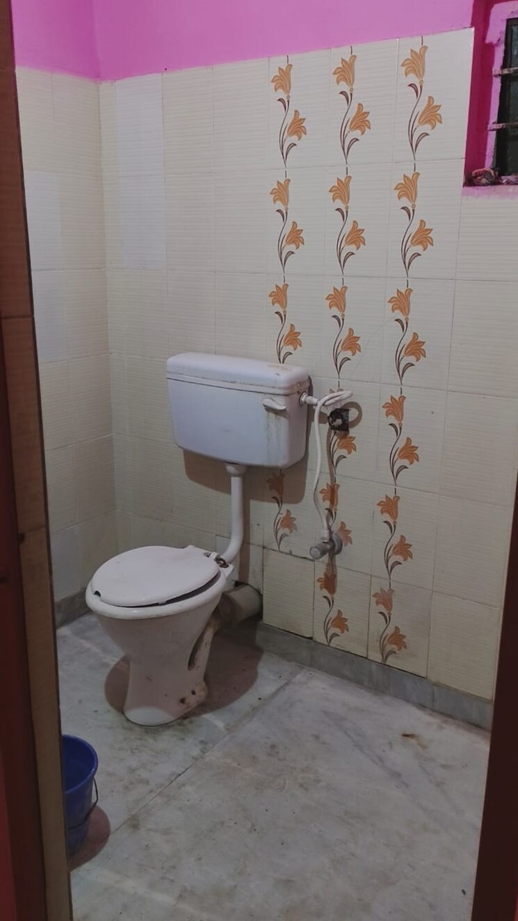 Bathroom, thakurpukur 3 Bedroom 1440 Sq.Ft. Builder Floor In Thakurpukur Kolkata 7920771
