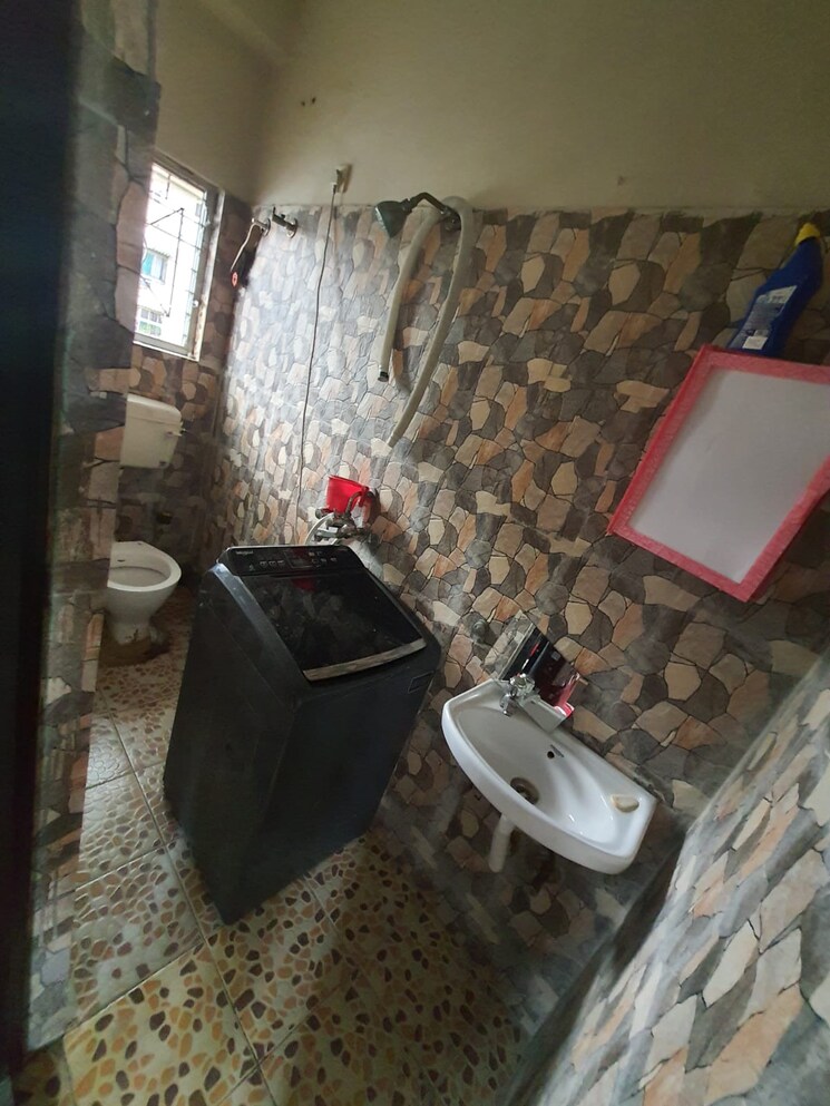 Attached Bathroom, bhawanipore 2 Bedroom 850 Sq.Ft. Builder Floor In Bhawanipore Kolkata 7920804