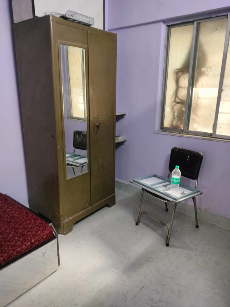 Bathroom, gulmohar-complex-goregaon 1 Bedroom 350 Sq.Ft. Apartment In Goregaon East Mumbai 7920812