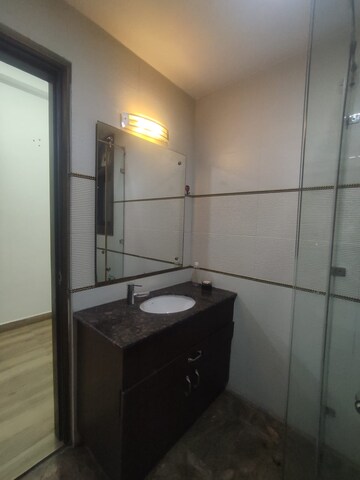 Kitchen in 3 BHK Builder Floor at Eros Rosewood City, Sector 49 – for Rent