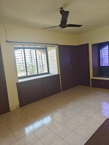 Room in 3 BHK Apartment at Sagar Darshan Towers, Nerul – for Sale