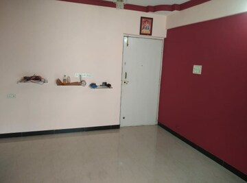 Room in 2 BHK Apartment at Happy Valley, Manpada – for Rent
