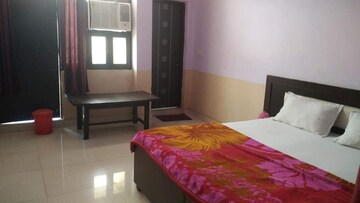 2 BHK Apartment For Rent in 3C Lotus Boulevard, Sector 100