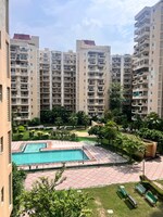 3 BHK + Extra Room 1945 Sq.Ft. Apartment in Parsvnath Green Ville