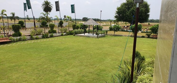 Garden, swaraaj-the-villagio  25003 Sq.Ft. Plot In Mohanlalganj Lucknow 7921066