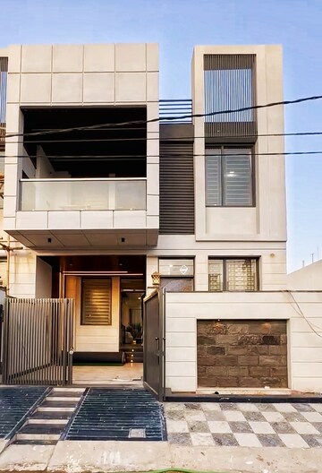 4 BHK Villa – Exterior View View at Gandhi Path - for Sale