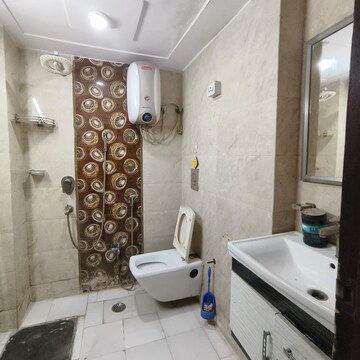 Team Area in 2 BHK Builder Floor at Palam Vihar Residents Association, Palam Vihar – for Rent