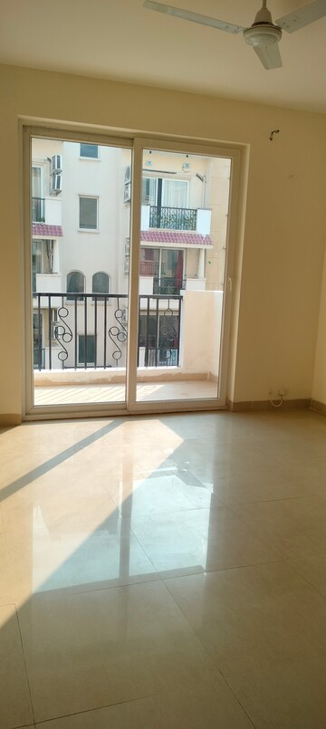 3 BHK Apartment For Rent in Emaar Emerald Floors Premier, Sector 65